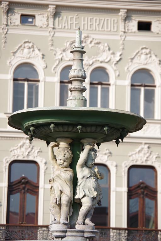 ברומוב Apartmany U Namesti מראה חיצוני תמונה