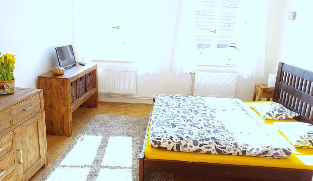 ברומוב Apartmany U Namesti מראה חיצוני תמונה